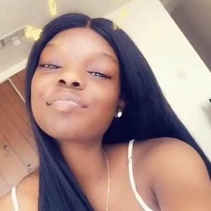 Meet your Posher, Kanishaa